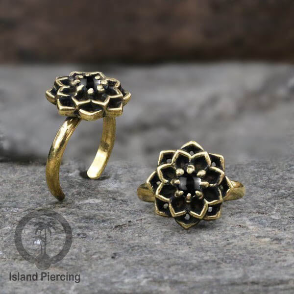 Cin-cin jari kaki Kuningan dengan Batu Onyx Hitam Brass Toe Rings with Black Onyx