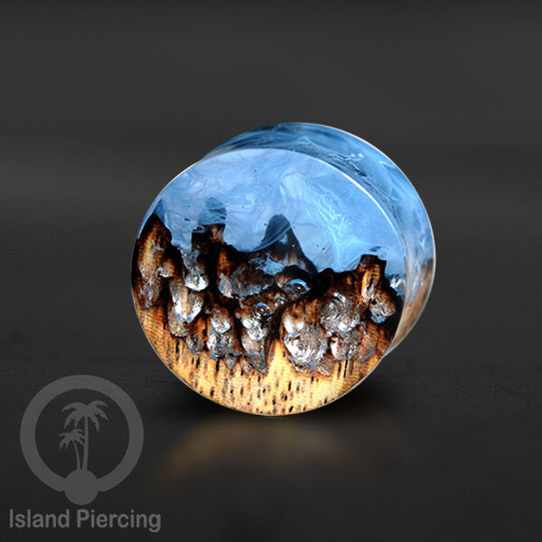 Tindik Ear-plug Piercing dari kayu ukiran tangan kombinasi resin warna warni