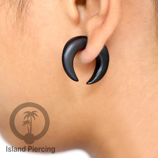 Fake wood piercing, Tindik palsu, Model Kayu sederhana yang datar warna Hitam