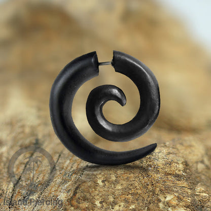 Wood Piercing push system Anting Tindik kayu warna Hitam model spiral sistem push