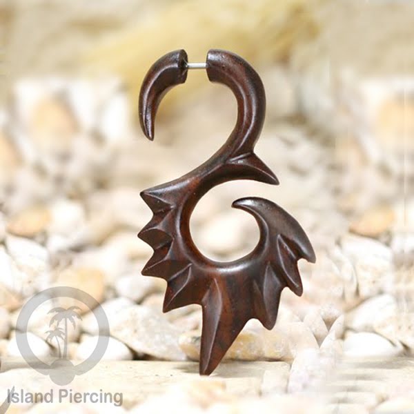 Fake Wood Piercing, Tindik palsu model Kayu ukiran tangan pakai sistem push.