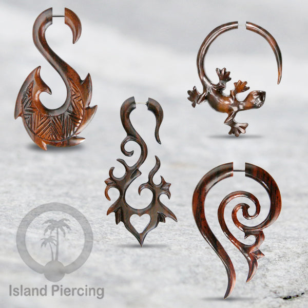 Anting Tindik ukiran Kayu pakai sistem push cocok semua lubang telinga. Fake wooden piercing