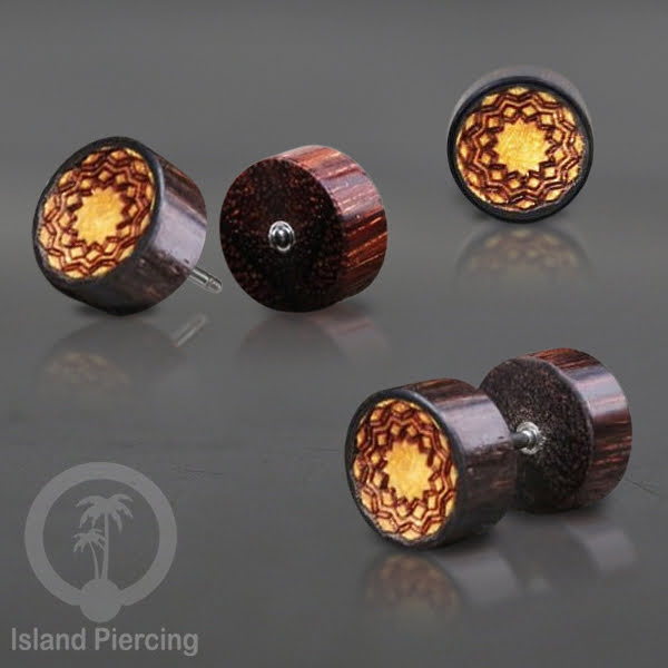 Fake Wood Plugs, Anting Plug kayu ukiran tangan yang sistem mur bisa pakai semua telinga