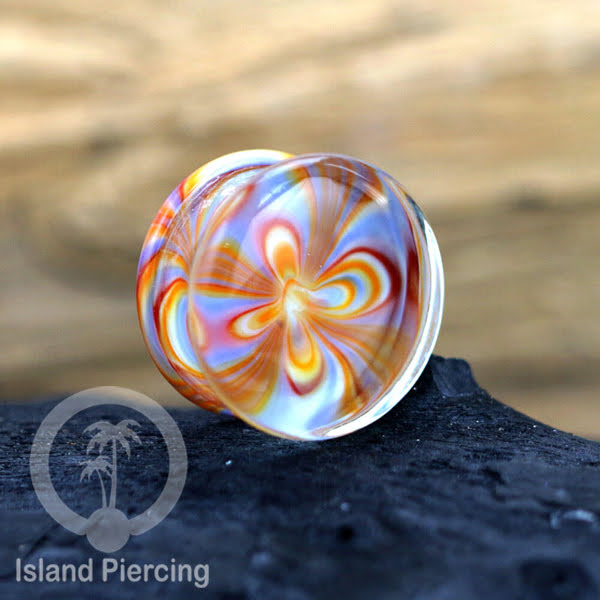 Plug kaca Piercing dengan motif sangat menarik. Tindik earplug kaca yang kualitas tinggi