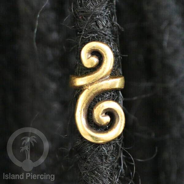 Brass Ear-cuffs anting perhiasan kuningan penjepit telinga banyak variasi unik.
