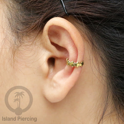 Brass Ear-cuffs anting perhiasan kuningan penjepit telinga yang manis.