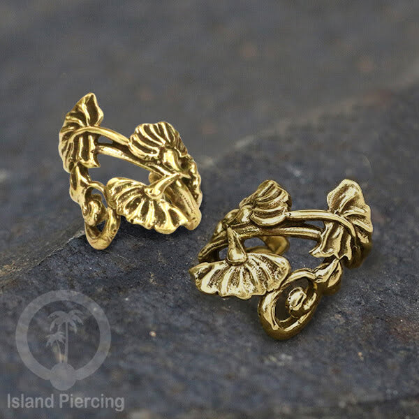 Brass Ear-cuffs anting perhiasan kuningan penjepit telinga variasi bungan dan daun.