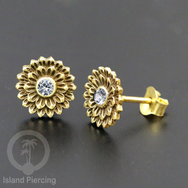 Anting Stud Kuningan dengan Kristal Zircon bening Brass Ear-studs with Clear Zirconia