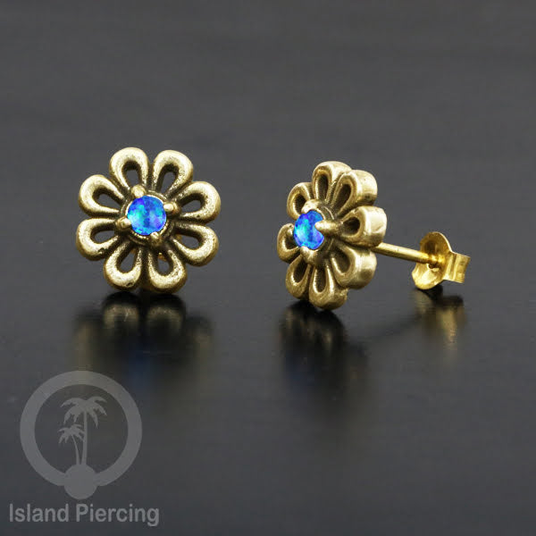 Anting Stud Kuningan dengan Opal Biru Brass Ear-studs with Blue Opal