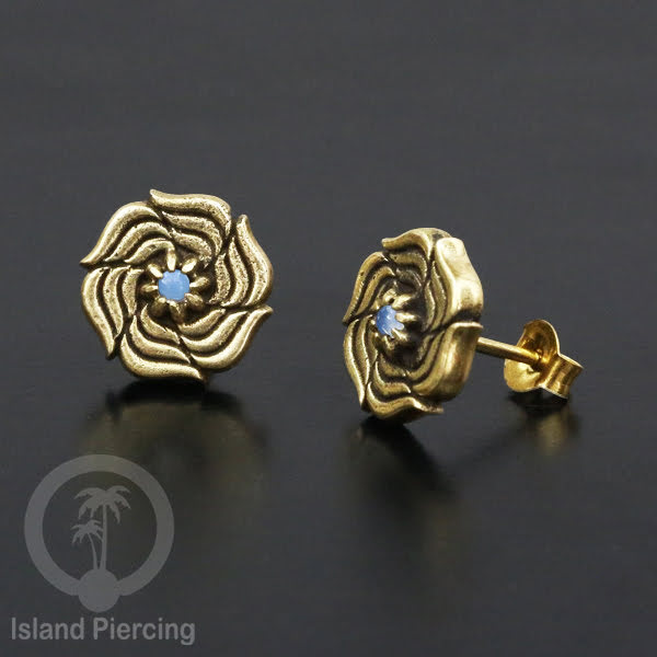 Anting Stud Kuningan dengan Batu Bulan Brass Ear-studs with Moon Stone
