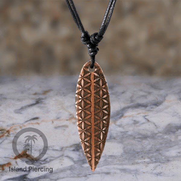 Kalung bandul kayu motif surfing Wooden surf board Necklaces