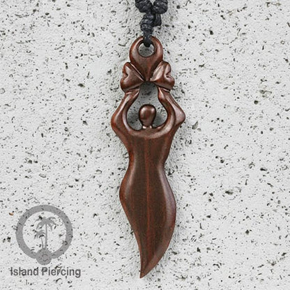 Kalung bandul kayu ukiran tangan dari Bali Carved Wood Pendant Necklaces