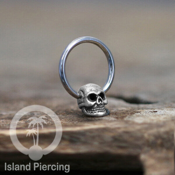 BCR piercing stainless dengan dekorasi kuningan putih banyak pilihan