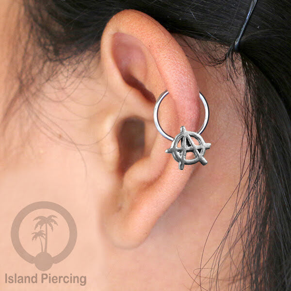 Piercing Stainless BCR dengan Liontin kuningan putih motif yang unik seperti Tengkorak, Ganesha