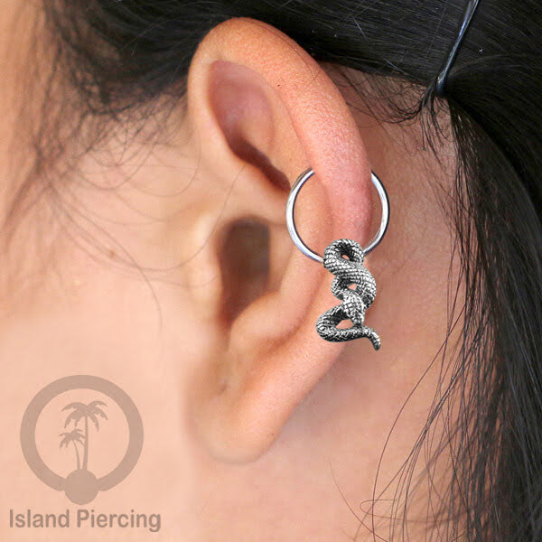 BCR Piercing Stainless dengan Liontin kuningan putih motifunik seperti Peluru, Ular &amp; Kelelawar