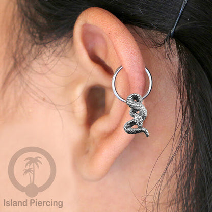 BCR Piercing Stainless dengan Liontin kuningan putih motifunik seperti Peluru, Ular &amp; Kelelawar