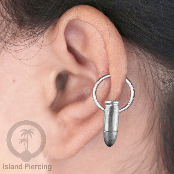BCR Piercing Stainless dengan Liontin kuningan putih motifunik seperti Peluru, Ular &amp; Kelelawar