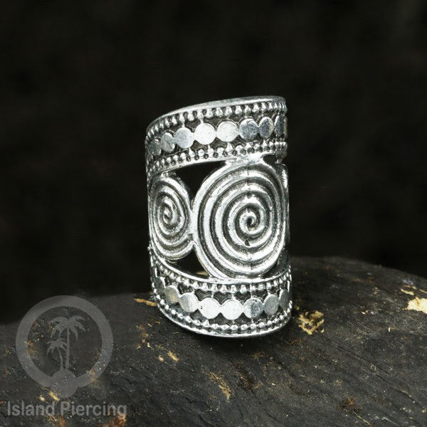 White Brass Ear-cuffs anting perhiasan kuningan putih penjepit telinga ukuran besar.