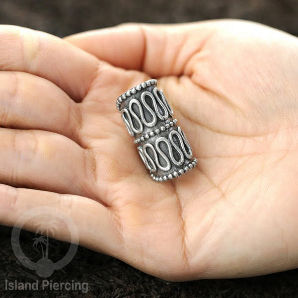 White Brass Ear-cuffs anting perhiasan kuningan putih penjepit telinga ukuran besar.