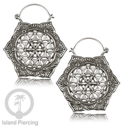 White Brass Tribal Earrings, Anting Kuningan Putih pilihan desain Etnik Pulau Bali