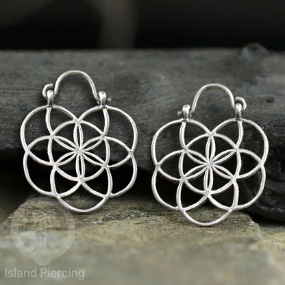 Anting kuningan putih yang kecil dan manis, Small size White Brass Earrings