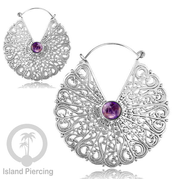 Anting Mandala besar dengan Batu tersedia dalam Kuningan dan Kuningan putih, Brass Earring