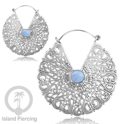 Anting Mandala besar dengan Batu tersedia dalam Kuningan dan Kuningan putih, Brass Earring