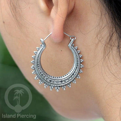 Anting Kuningan Putih Desain Etnik gaya Tribal, Bali Style White Brass Earrings