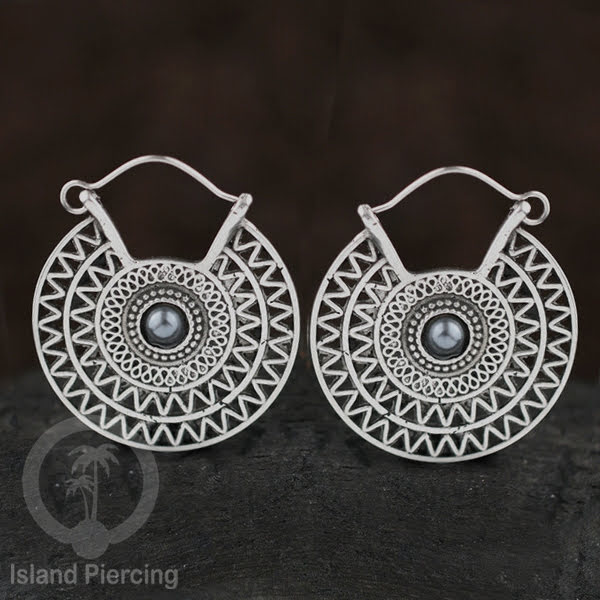 Anting Kuningan Putih dengan Batu cantik, Aztec Style White Brass Earring with Stone