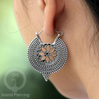 Anting Kuningan Putih Desain Etnik gaya Tribal, Bali Style White Brass Earrings