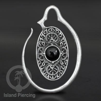 Tindik Kuningan putih dengan batu, White brass piercing hanger Onyx &amp; Turquoise