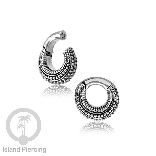 Piercing Clicker dengan magnet, Tindik telinga kuningan putih, kunci magnetik.