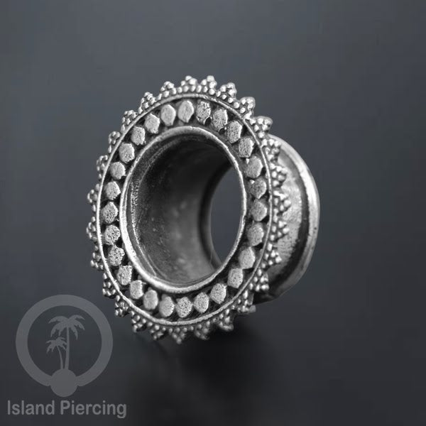 White Brass Ear-plug Tindik plug kuningan putih telinga lubang besar ukuran 8-16mm