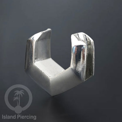 White Brass Ear-Saddle Tindik plug kuningan putih model polos  3 variasi
