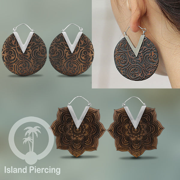 Anting Mandala Kayu dan Anting Ukiran dengan Kuningan Putih, Wooden/White Brass Earring