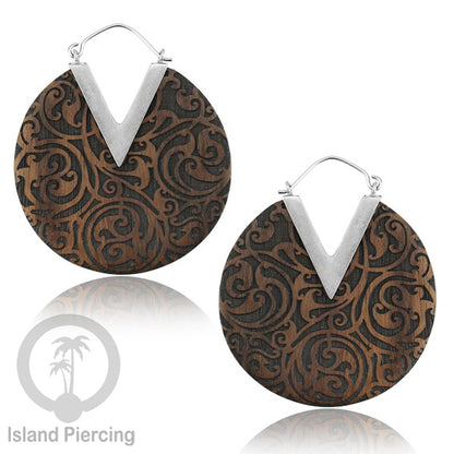 Anting Mandala Kayu dan Anting Ukiran dengan Kuningan Putih, Wooden/White Brass Earring