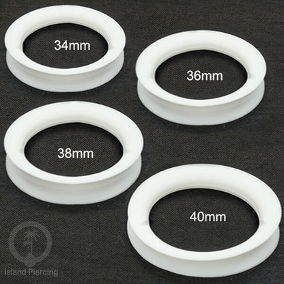 Ear-tunnel Silicone Anting Piercing Silikon Double flair Warna Putih ukuran 4-40mm