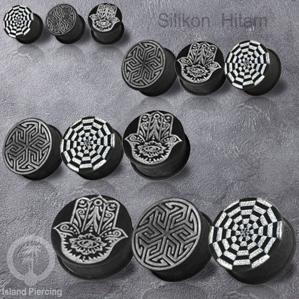 Ear-Plug Silicone Anting Piercing Silikon bentuk bulat warna hitam dengan ukiran motif menarik