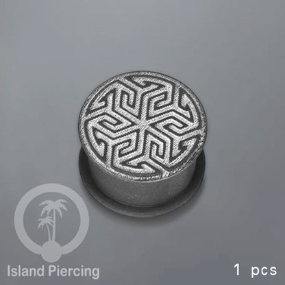 Ear-Plug Silicone Anting Piercing Silikon bentuk bulat warna hitam dengan ukiran motif menarik
