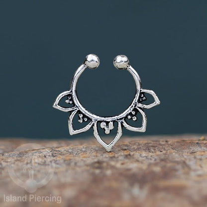 Septum Piercing dan Tindik Anting Perak 925 untuk telinga, Tragus, Daith dan Helix Piercing