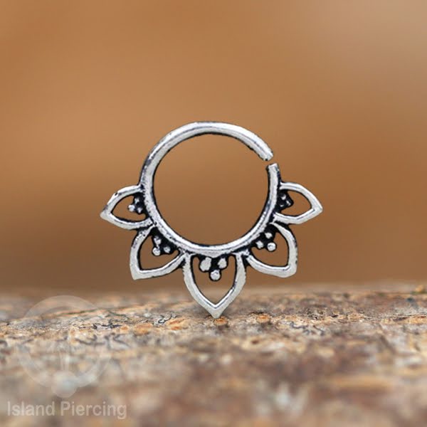 Septum Piercing dan Tindik Anting Perak 925 untuk telinga, Tragus, Daith dan Helix Piercing