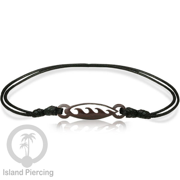 Gelang Tangan Tali yang pakai Liotin kayu model yang menarik, cocok untuk semua umur