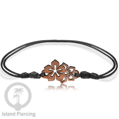 Gelang Tangan Tali yang pakai Liotin kayu model yang menarik, cocok untuk semua umur