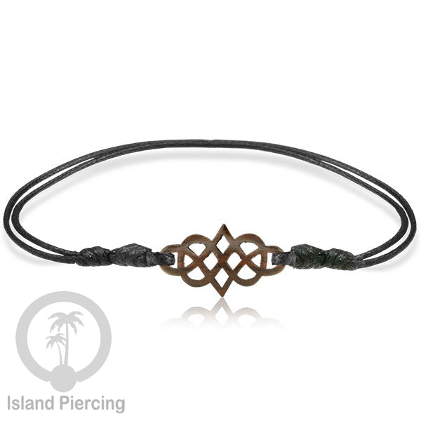 Gelang Tangan Tali yang pakai Liotin kayu model yang menarik, cocok untuk semua umur