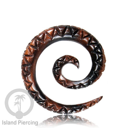Wood Piercing  Jewelry, Perhiasan Anting Tindik Kayu banyak motif ukiran tangan