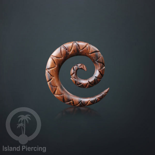 Wood Piercing  Jewelry, Perhiasan Anting Tindik Kayu banyak motif ukiran tangan