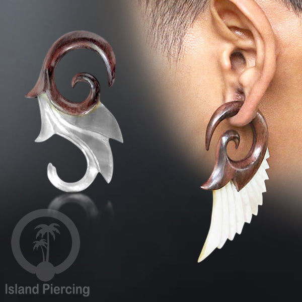 Anting Tindik Kayu dengan Kerang laut ukiran, Wood and Shell Piercing Jewelry hand carved