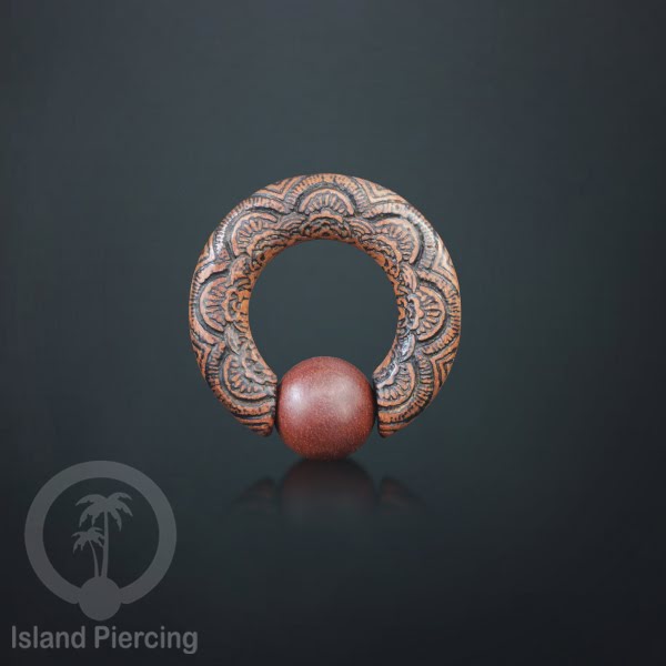 Anting Tindik kayu, Wood BCR piercing dengan ukiran pilihan banyak motif dan ukuran