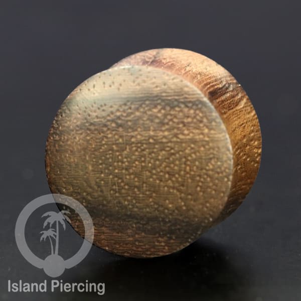 Plug tindik buatan tangan dari kayu Sono dan Kayu Arang ukir pakai tangan di pulau Bali