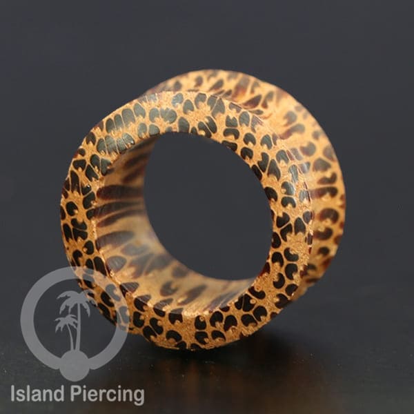 Ear Tunnel tindik buatan tangan dari kayu Aren, Kelapa dan Honey wood.